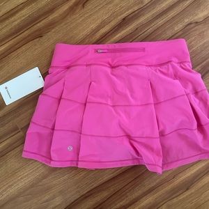 Lulu lemon size 6 pace rival MR skirt LONG